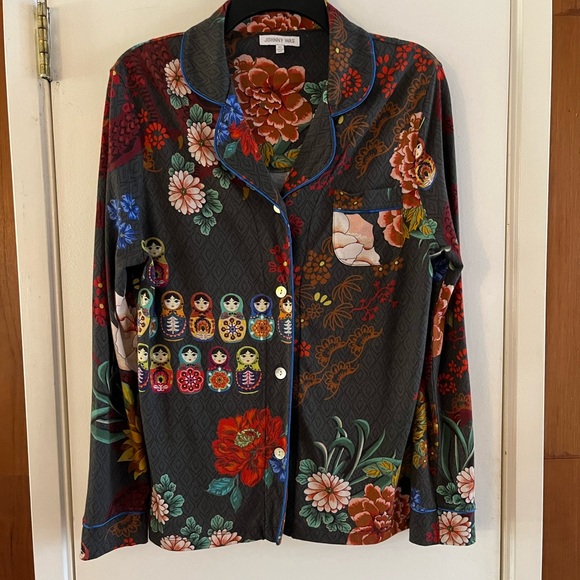 Johnny Was Tops - Johnny Was Floral Babushka Lounge Buttondown